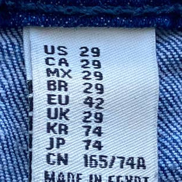 Forever 21 Distressed Short Cut-Off Jean Shorts 29in Waist (Sz8) - Picture 2 of 16